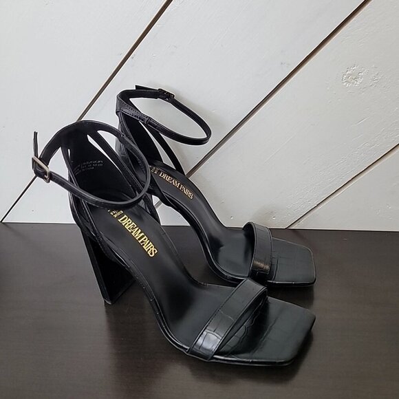 NEW DREAM PAIRS High Heels Chunky Block Square Toe Heels  Women 8.5 Dressy - Picture 1 of 11